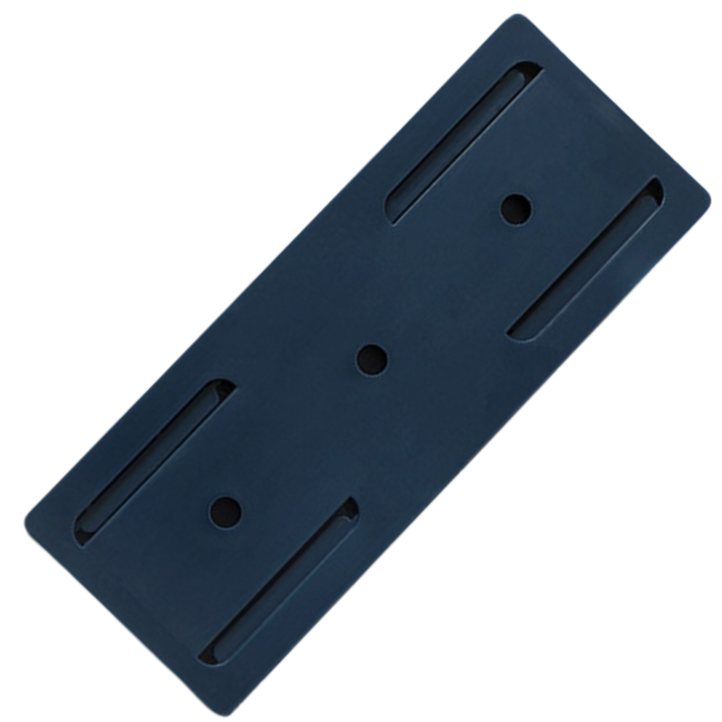 Retainer for Plug Outlet